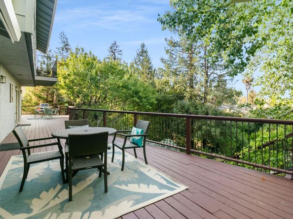 878 Hillcrest Drive, Redwood City CA 94062