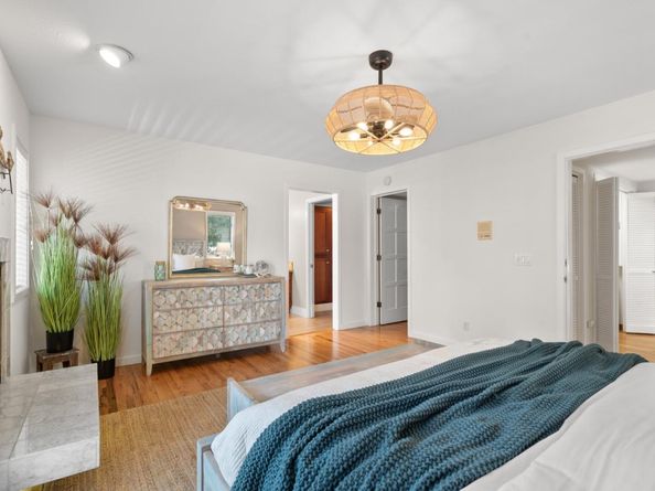 152 Frederick Street, Santa Cruz CA 95062