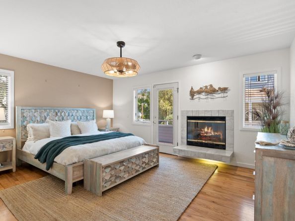 152 Frederick Street, Santa Cruz CA 95062