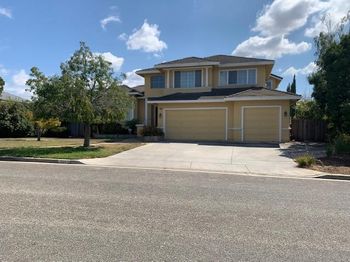 3603 Meadowlands Lane