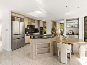 11 Hawk View, Portola Valley CA 94028