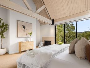 11 Hawk View, Portola Valley CA 94028