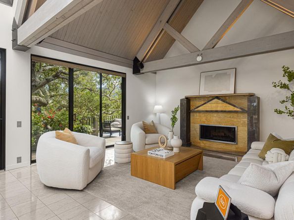 11 Hawk View, Portola Valley CA 94028