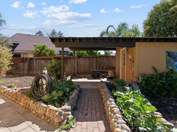 2859 Broken Oak Court, San Jose CA 95148
