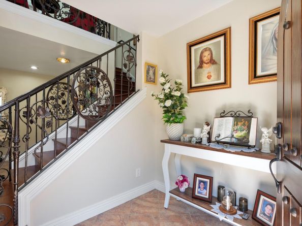 2859 Broken Oak Court, San Jose CA 95148