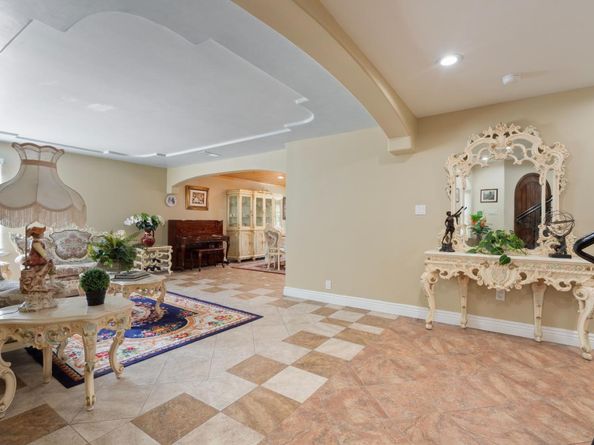 2859 Broken Oak Court, San Jose CA 95148