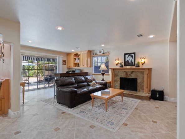 2859 Broken Oak Court, San Jose CA 95148