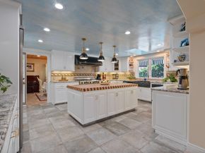 2859 Broken Oak Court, San Jose CA 95148