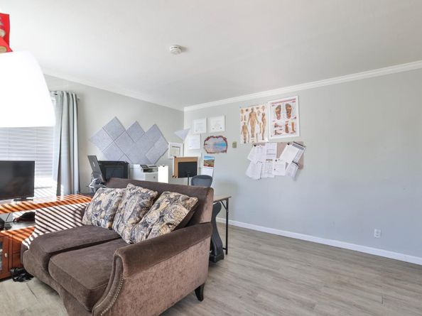 1431 Dwight Way, Berkeley CA 94702