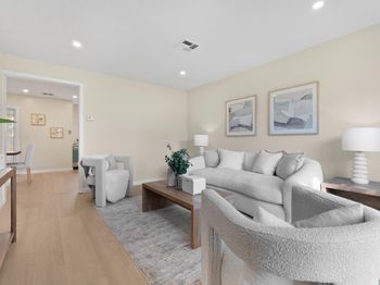 4243 Comet Circle