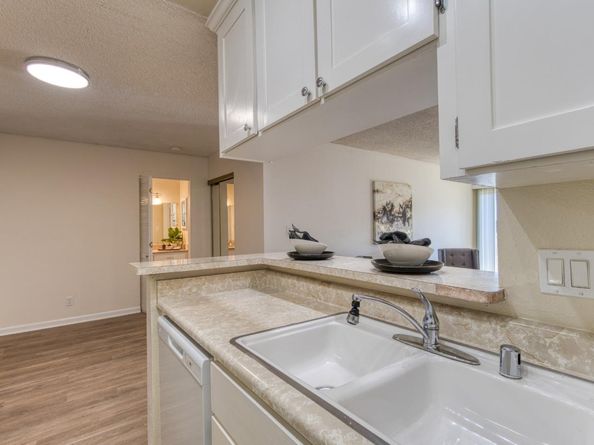 376 Imperial Way 315, Daly City CA 94015