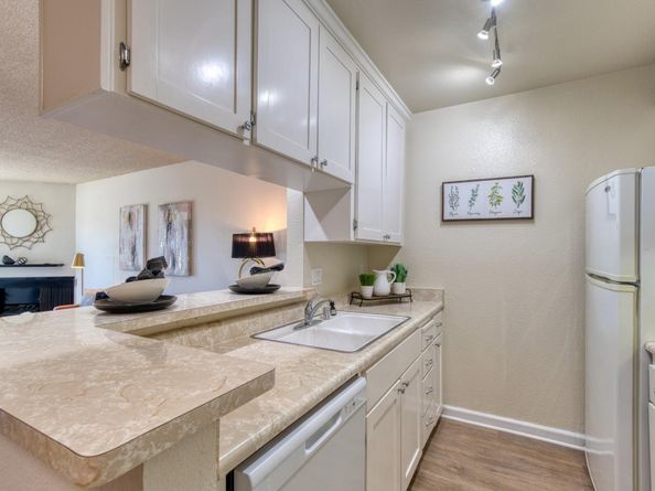 376 Imperial Way 315, Daly City CA 94015