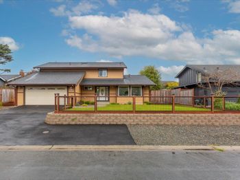 2013 Avignon Place
