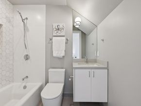 1433 Floribunda Avenue 5, Burlingame CA 94010