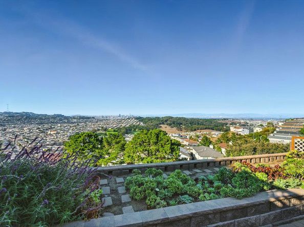 46 Caroline Way, Daly City CA 94014