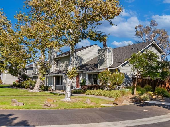 851 Peary Lane, Foster City CA 94404