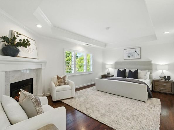 255 Robin Way, Menlo Park CA 94025