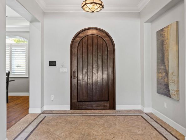 9110 Tea Tree Way, Gilroy CA 95020