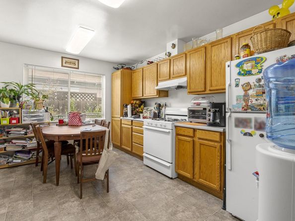 1831 Woodland Avenue, East Palo Alto CA 94303