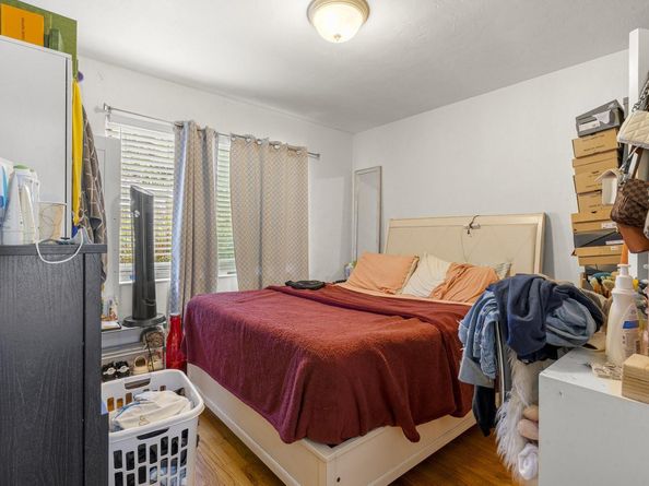 1831 Woodland Avenue, East Palo Alto CA 94303