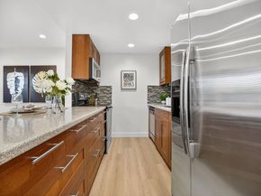 90 Flynn Avenue C, Mountain View CA 94043