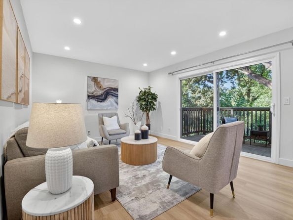 90 Flynn Avenue C, Mountain View CA 94043