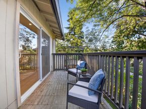 90 Flynn Avenue C, Mountain View CA 94043