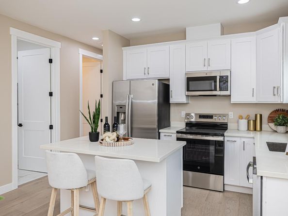 2516 Parkland Court, Santa Clara CA 95051