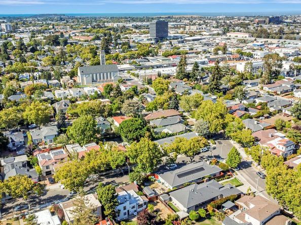 247 Delmar Way, San Mateo CA 94403