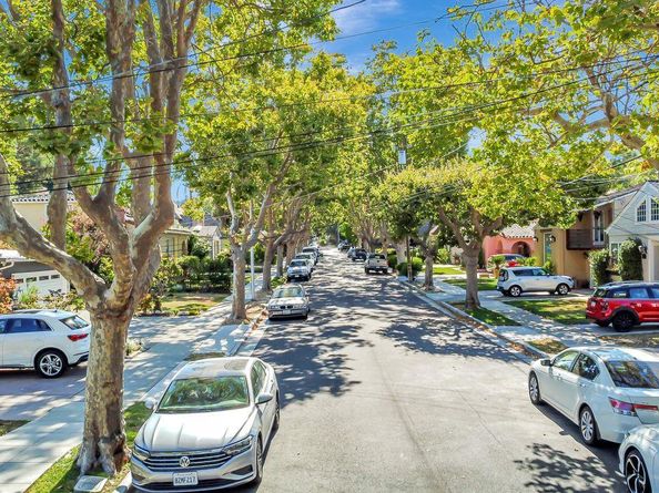 247 Delmar Way, San Mateo CA 94403