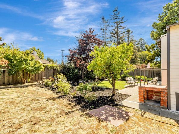 247 Delmar Way, San Mateo CA 94403