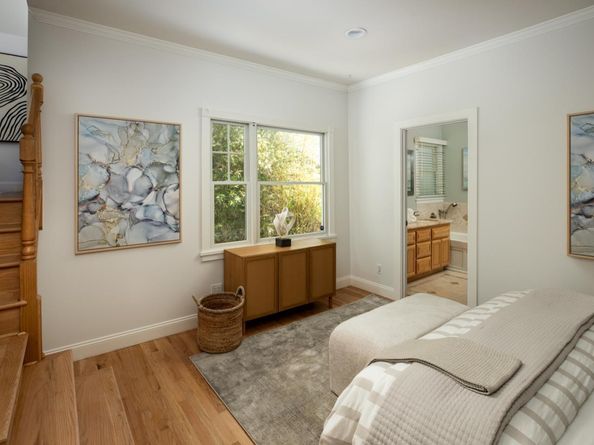660 Palo Alto Avenue, Palo Alto CA 94301