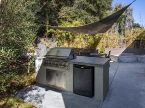 660 Palo Alto Avenue, Palo Alto CA 94301