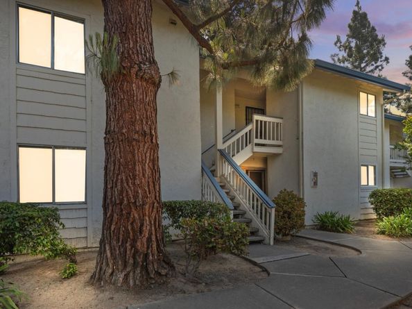 1050 Summermist Court, San Jose CA 95122