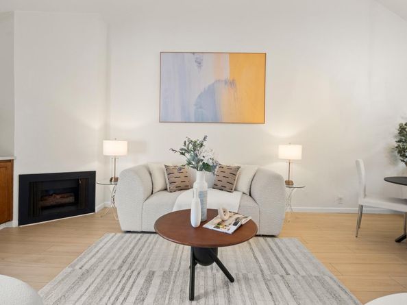 1050 Summermist Court, San Jose CA 95122