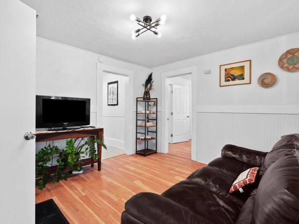 1902 88th Avenue, Oakland CA 94621