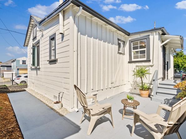 1902 88th Avenue, Oakland CA 94621
