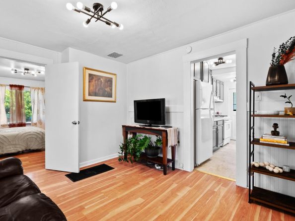 1902 88th Avenue, Oakland CA 94621