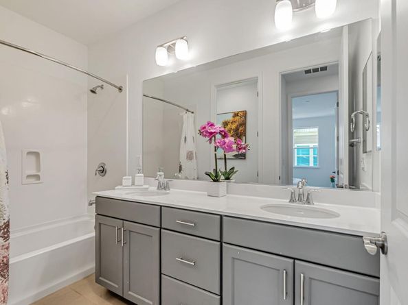 1861 Shasta Lane, Hercules CA 94547