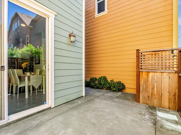 1861 Shasta Lane, Hercules CA 94547