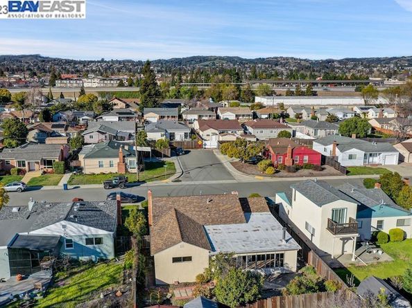 2285 Star Avenue, Castro Valley CA 94546