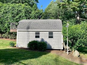 28-R Woodside Dr, Grafton MA 01519