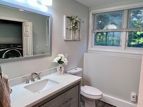 28-R Woodside Dr, Grafton MA 01519