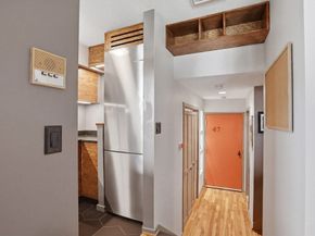 51 Pettee St 47, Newton MA 02464