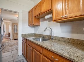 234-236 Middlesex St, North Andover MA 01845