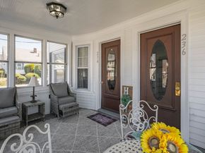234-236 Middlesex St, North Andover MA 01845