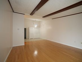 57 Broadlawn Park 14B, Newton MA 02467