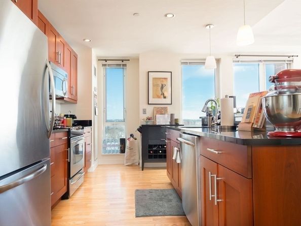 100 Station Landing 1101, Medford MA 02155