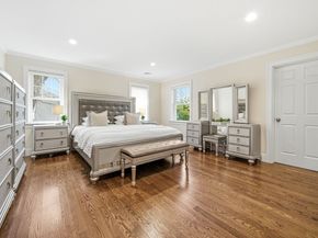 35 Marshall Rd, Wellesley MA 02482