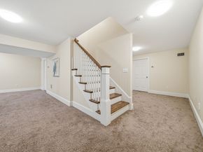35 Marshall Rd, Wellesley MA 02482